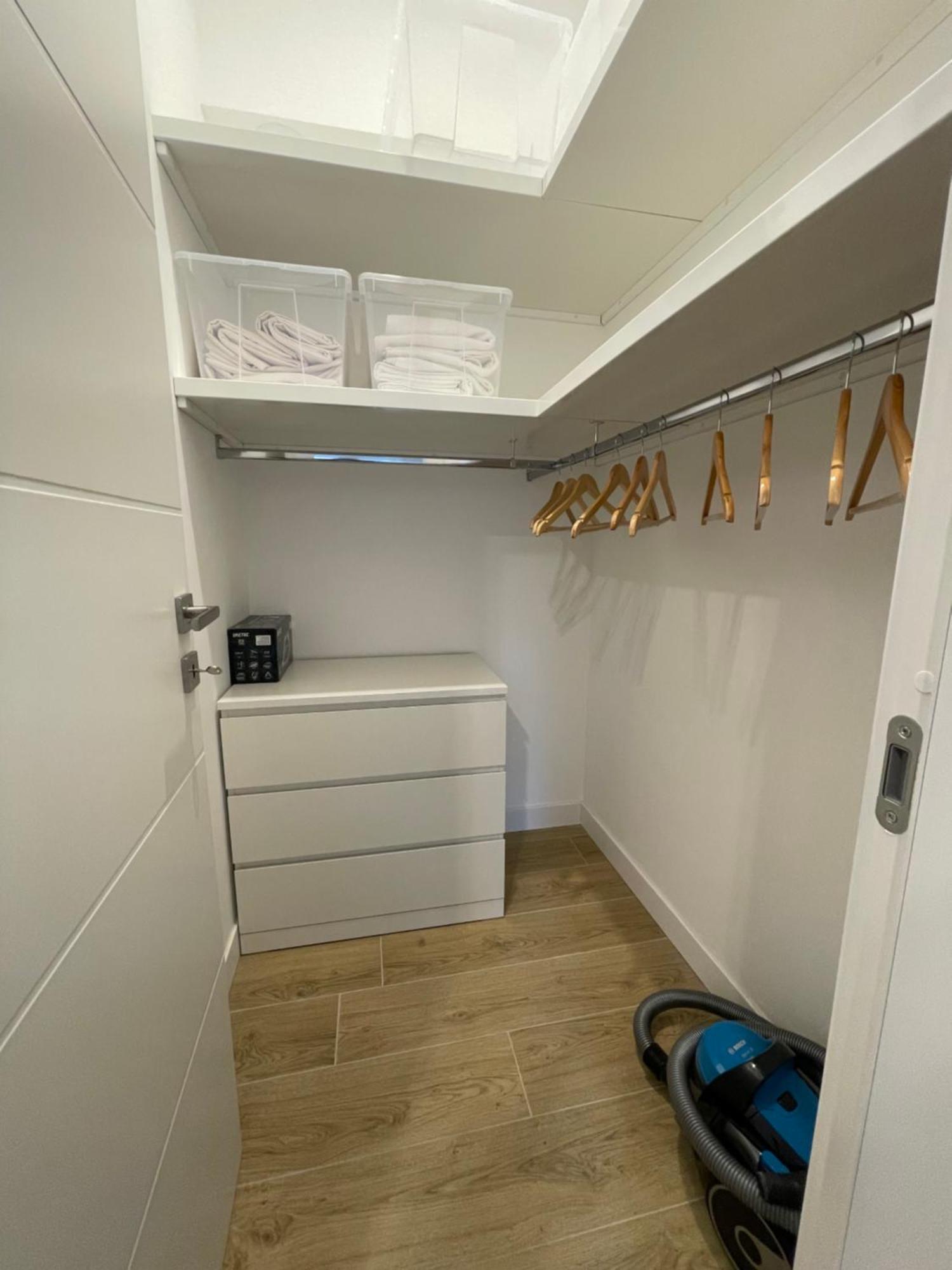 Dcube B Apartment